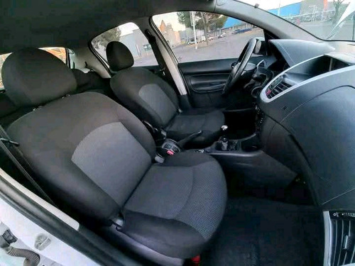 Peugeot 207 1.4 Allure 75cv