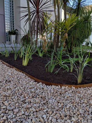 Imagen 2 de 4 de Diseño De Jardines Paisajismo Colocacion De Cesped Riegos