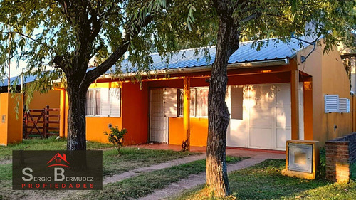 Imagen 2 de 14 de Emprendimiento Salta Al 800. Esquina Y Ante Esq. - Mar De Ajo - 2 Y 3 Ambientes - 5 Unidades Funcionales.