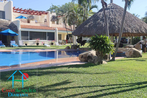 Cad Son Vida Menorca 5. Tu Refugio En Acapulco: Casa Con Jacuzzi Y Roof Garden Cerca Del Mar