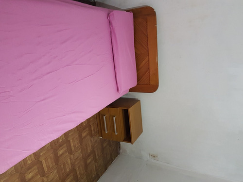 Imagen 13 de 15 de Habitación Con Muebles, Individuales