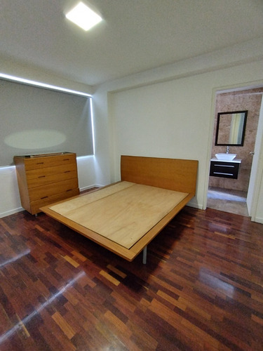 Imagen 14 de 18 de Amplio Apartamento Con Balcón En Alquiler En Las Mercedes 230mts