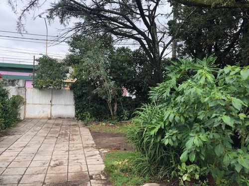 Imagen 9 de 17 de En Venta. Excelente Esquina Comercial. Amplia Casa Con 7 Dor