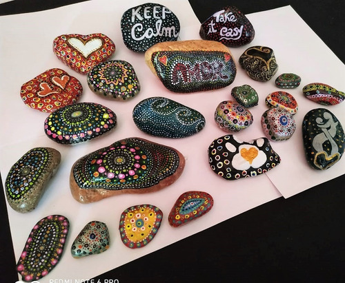 Piedras Pintadas A Mano Varios Tamaños Y Diseños