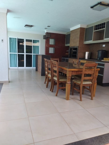 Imagem 24 de 25 de So0002 - Lindo Sobrado De Alto Padrão Para Venda Totalmente Mobiliado Na Região Central No Bairro Maracanã Em Foz Do Iguaçu/pr - So0002