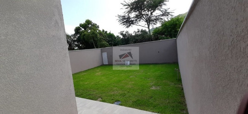 Casa A Venda No Bairro Cachoeira Do Bom Jesus Em - 3701-1