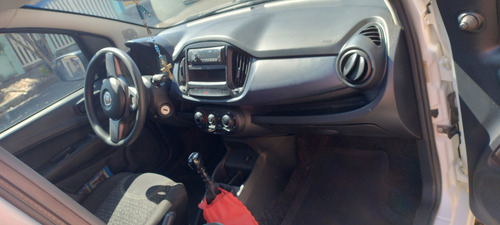Fiat Uno 1.0 Attractive Flex 5p