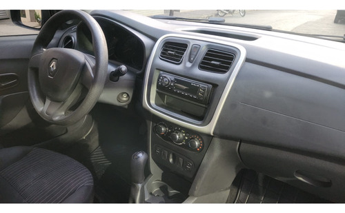 Renault Sandero 1.0 AUTHENTIQUE 16V FLEX 4P MANUAL