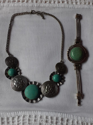 Conjunto Collar Y Pulsera Con Piedras Turquesa