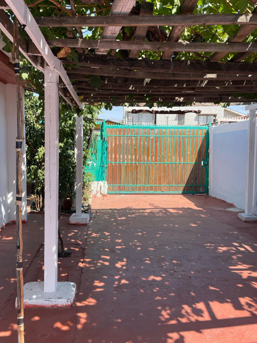 Se Vende Casa Con Departamento Interior En La Pintana
