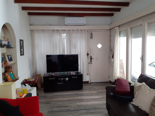 Venta, Excelente Ubicacion, 3 Dormitorios, Barbacoa!!