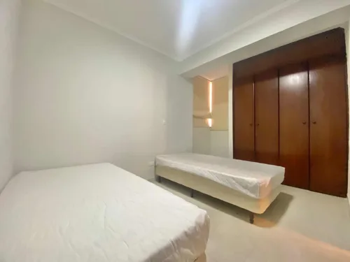 Fabiana Lecheria Alquiler 80 M2