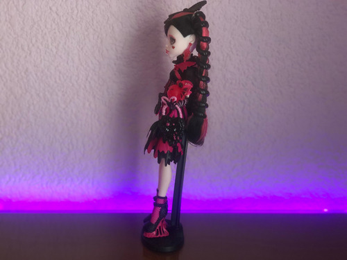 Muñeca Monster High Draculaura Sweet Screams Collector. (Usado)