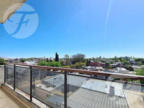 Departamento Apto Crédito | 3 Ambientes Con Cochera | Vista Abierta Al Río Y Ciudad