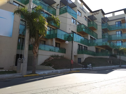Imagen 13 de 23 de Departamento - 3 Ambientes - Con Cochera - Villa Carlos Paz