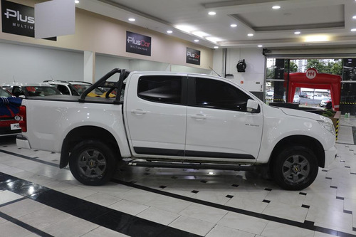 Chevrolet S10 2.4 Advantage Cab. Dupla 4x2 Flex 4p