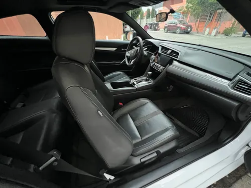 Honda Civic 1.5 Coupe Turbo Cvt