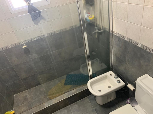 Imagen 7 de 14 de Venta Quinta Familiar En Junin (ba) En 2 Plantas .