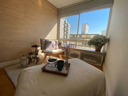 Imagem 12 de 15 de Itaim - Apartamento - Venda - Reformado - Bem Localizado - Condóminio Com Lazer - Andar Alto. - Mr80910