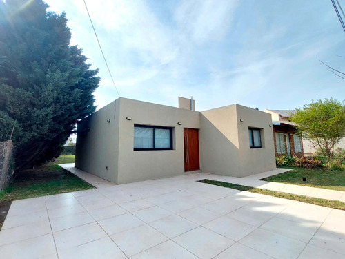 Casa Ricardone A Estrenar