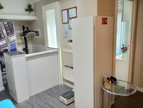 Alquiler De Consultorios Y Gabinetes. C/s Baño Privado