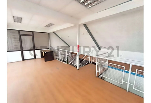 Venta Local Comercial Con Oficinas Y Bodega, Stgo