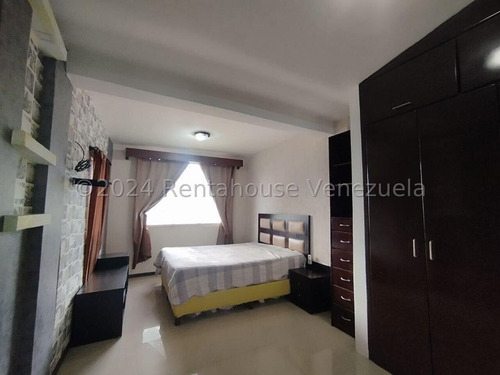 Maria González 25-4828 Townhouse En Alquiler Villa Belmonti San Diego, Completamente Equipado Y Amoblado, Planta Eléctrica Y Pozo.