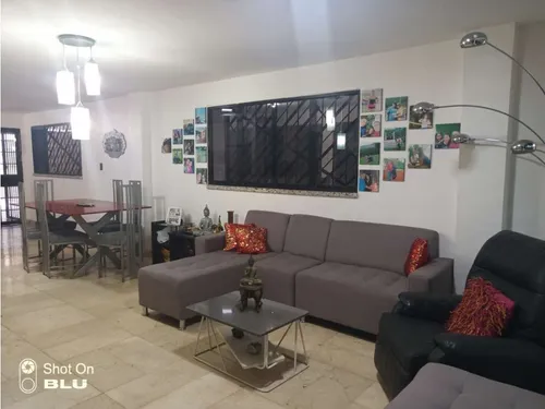 Urb. Country Villa - Guatire