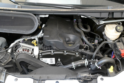 Imagen 10 de 17 de Ford Transit 2.0 Furgón Largo Techo Elevado Automática (e)