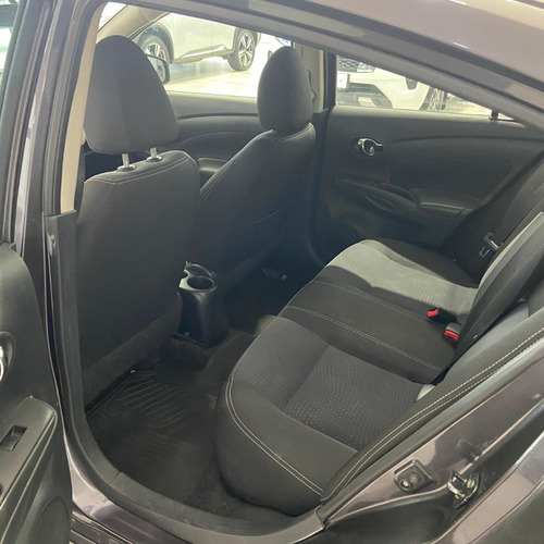 Nissan Versa 1.6 Advance