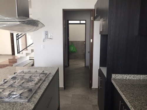 Imagen 8 de 28 de Casa Con Jardin Y Terraza Real De Juriquilla