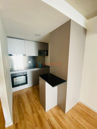 Imagen 4 de 10 de Alquiler Apartamento Amoblado En Pocitos Nuevo