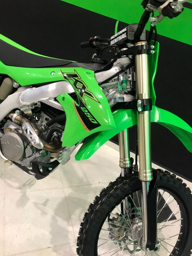 Imagen 9 de 20 de Kawasaki Kx 250 F 2022 0km Linea Nueva Verde