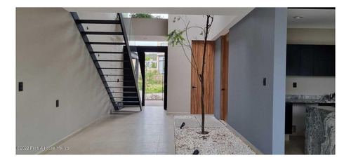 Imagen 6 de 30 de Casa De 4 Recamaras En Venta En Altozano, Querétaro!
