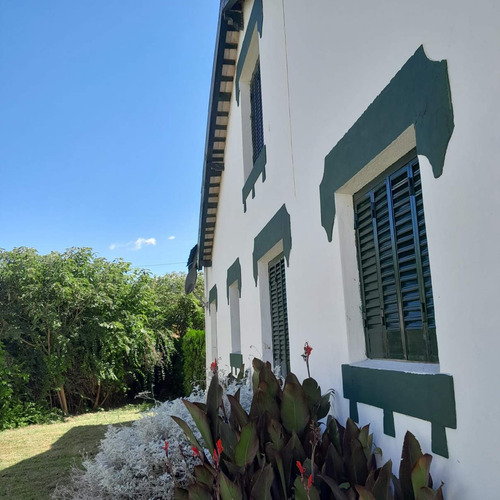 Se Vende Casa En Pleno Centro De La Cumbre. Apto Comercial