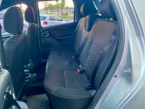 Renault Duster Oroch 1.6 16V SCe Dynamique (Flex)