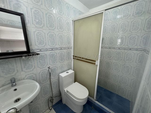 Apartamento En Alquiler Muy Bien Ubicado En Boleita Norte Nb 5-3525