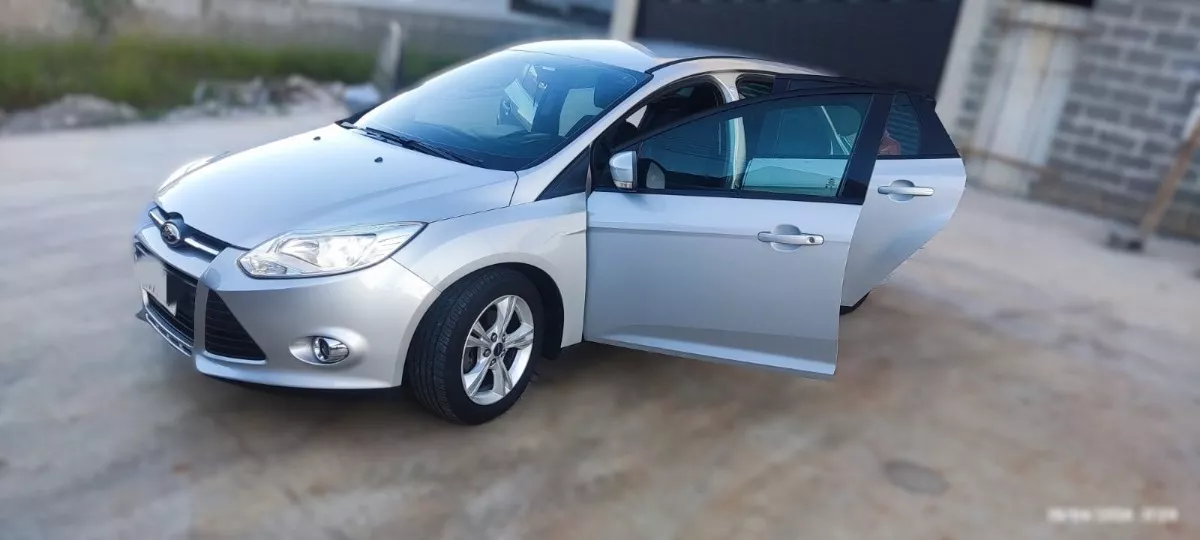 Ford Focus 1.6 S Flex 5p