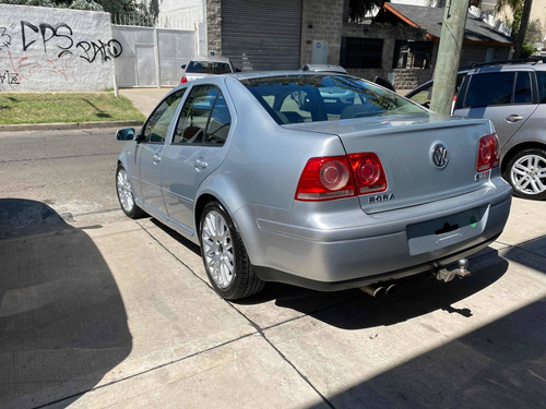 Volkswagen Bora 1.8 Highline T 180cv 2010
