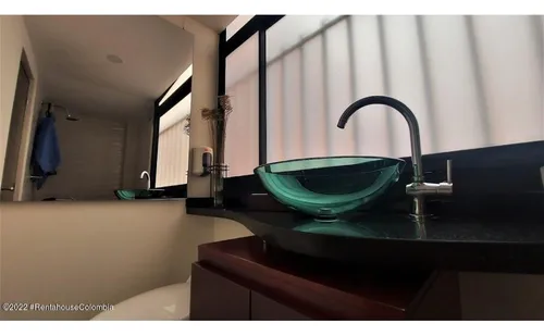 Comercial En Bogota Rah Co: 25-341