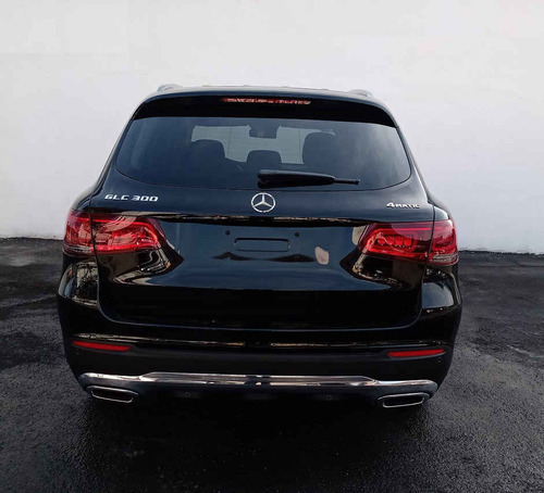 Imagen 4 de 13 de Mercedes-benz Clase Glc 2021 5p Glc 300 4matic Comfort L4
