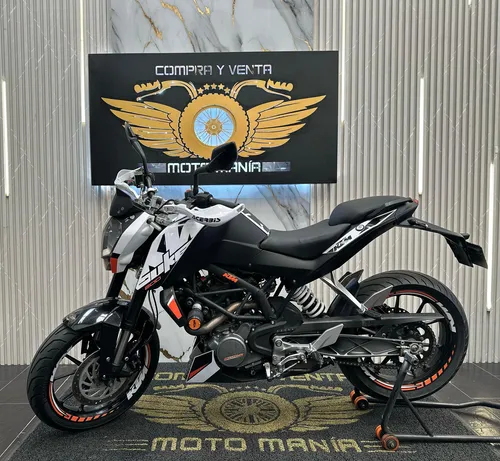 Ktm Duke 200 Modelo 2015 Excelente Estado!! Traspaso Incluid