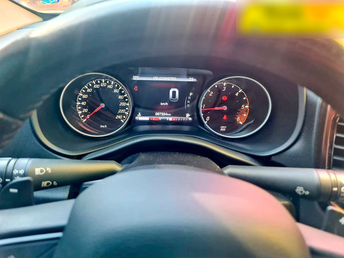 Imagem 5 de 9 de Fiat Toro 2.0 Volcano 4x4 Automático 2018