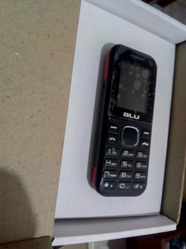 Blu Z3 Dual Sim 32 Mb Preto/vermelho 24 Mb Ram