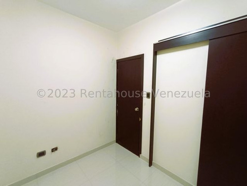 Imagen 12 de 22 de Esplendido Apartamento En Venta Resd. Palacio Real La Victoria 23-19200 Ejc 04243439046