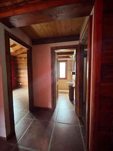 Terreno Con 2 Casas En Venta, San Carlos De Bariloche