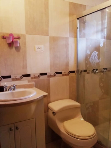 Imagen 9 de 14 de Casa En Venta, Urb La Macarena Sur. Mp