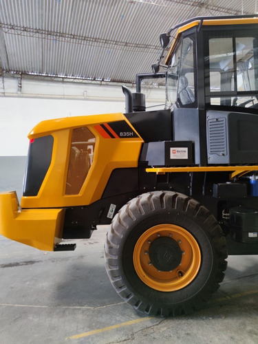 Pala Cargadora Liugong 835h - Balde 2.0 M³ Y Gran Potencia
