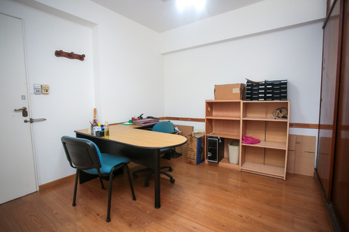 Monoambiente En Venta En Retiro (av Cordoba 873)