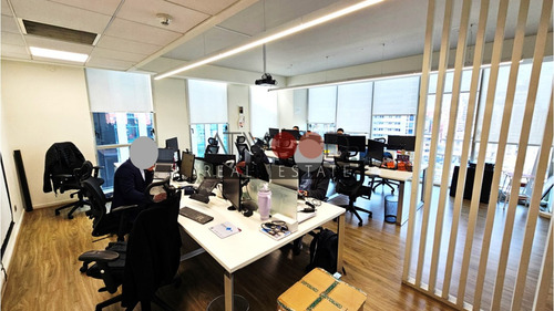 Oficina 176 M2 - 3 Privados Edif. Clase A